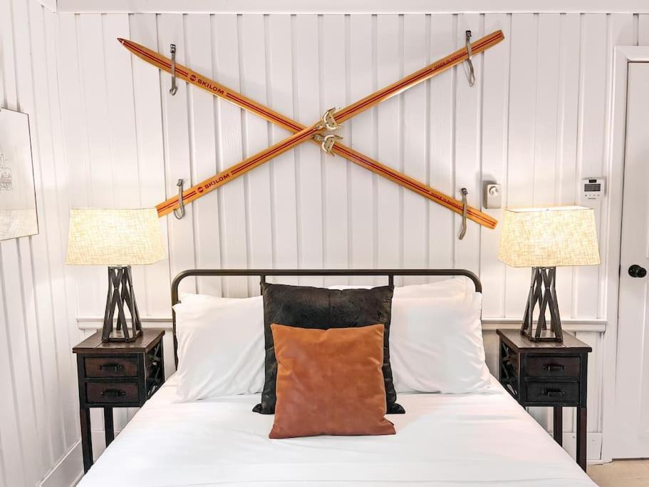 Stylish And Cozy Cabin, Walking Distance To Big Bass Lake Gouldsboro ภายนอก รูปภาพ