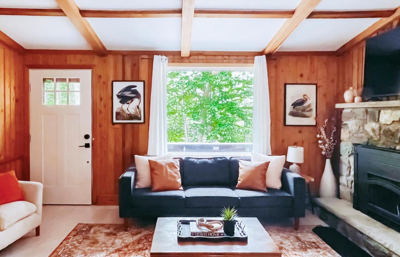 Stylish And Cozy Cabin, Walking Distance To Big Bass Lake Gouldsboro ภายนอก รูปภาพ